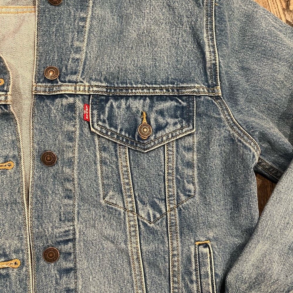Star Wars × Levi’s R2-D2 Denim Trucker Jacket Large Unisex - Picture 7 of 16